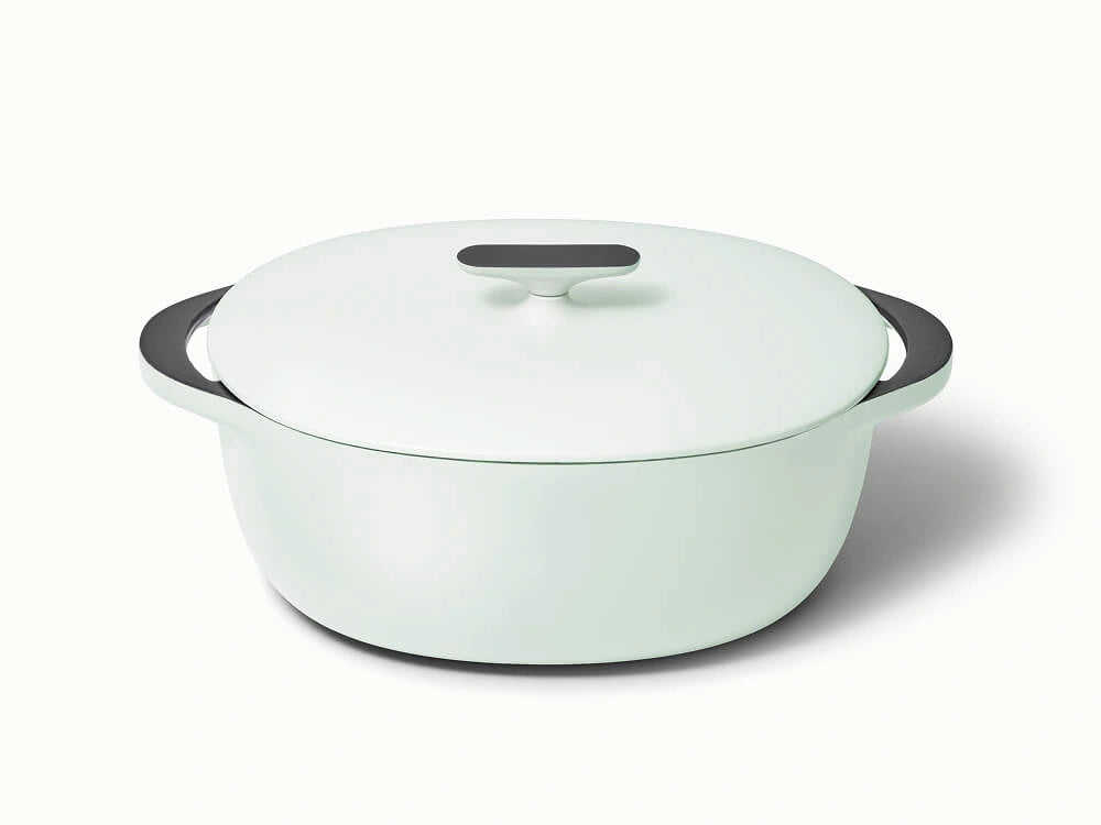 8.5 qt Enameled Cast Iron Oval Dutch Oven - Durable, Spacious Pot With Excellent Heat Retention - US 1531
